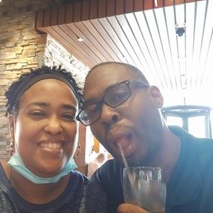 Meet your Posher, Posh